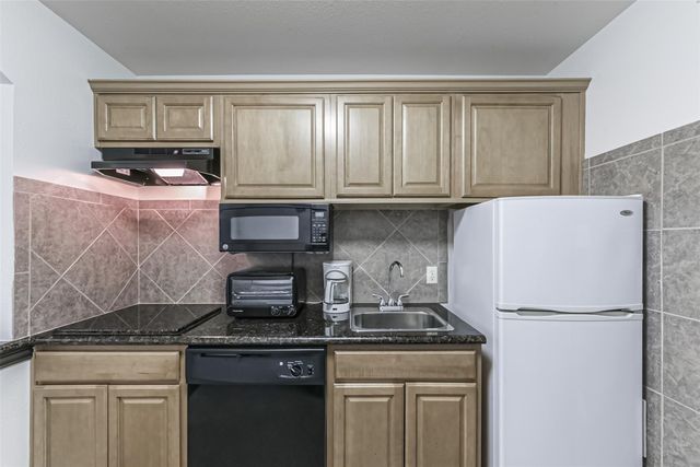 1025 Swanson Street 314, Houston, TX 77030