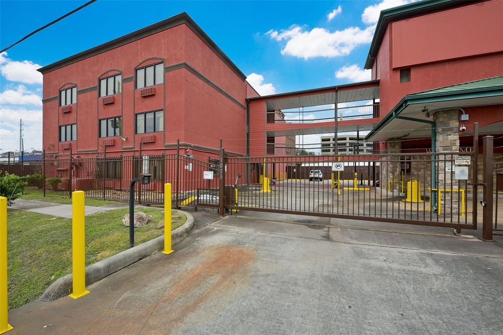 1025 Swanson Street 314, Houston, TX 77030