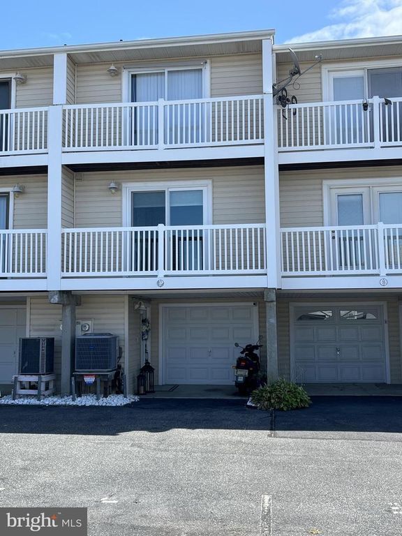 2802 TERN DR #17, Ocean City, MD 21842