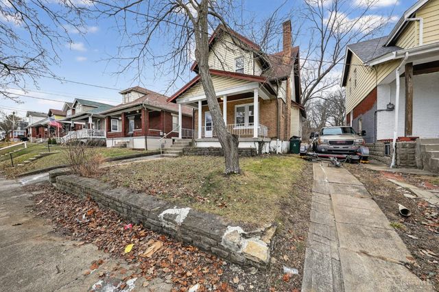 1059 Lockman Avenue, Cincinnati, OH 45238