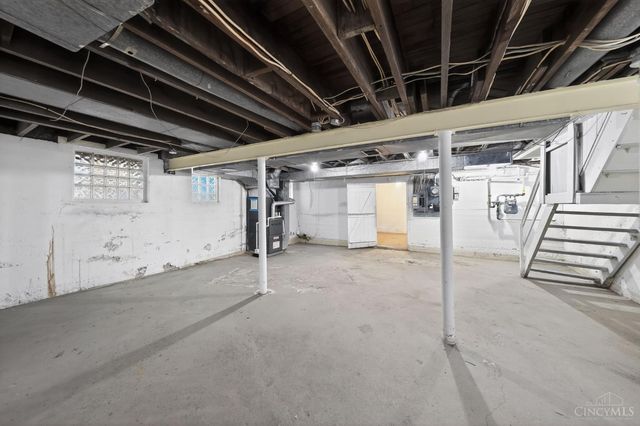 1059 Lockman Avenue, Cincinnati, OH 45238