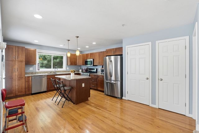 23 Governors Way D, Milford, MA 01757
