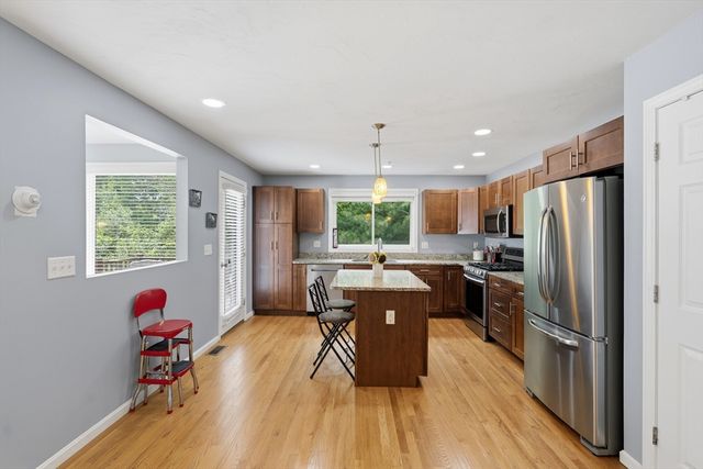 23 Governors Way D, Milford, MA 01757