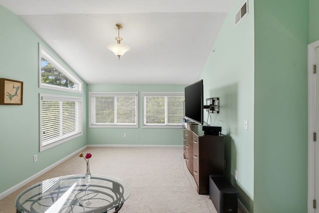 23 Governors Way D, Milford, MA 01757