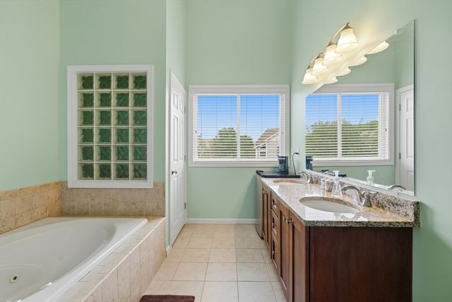 23 Governors Way D, Milford, MA 01757