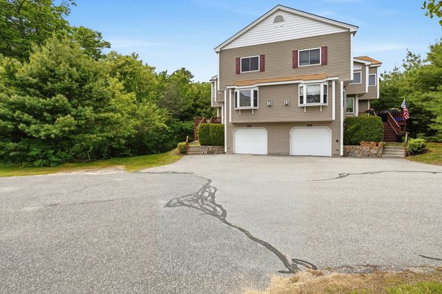 23 Governors Way D, Milford, MA 01757