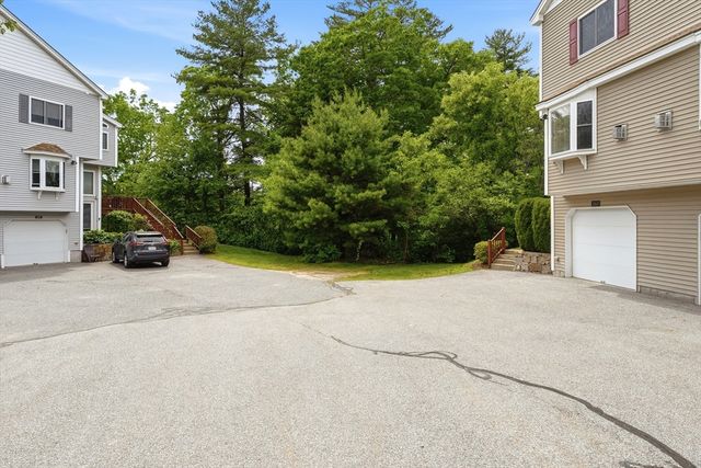 23 Governors Way D, Milford, MA 01757