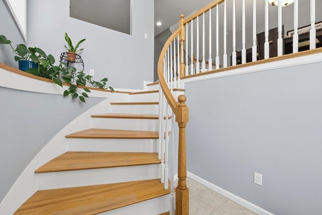 23 Governors Way D, Milford, MA 01757
