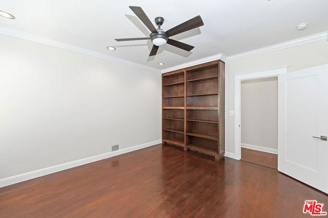 1150 S Tremaine Avenue, Los Angeles, CA 90019