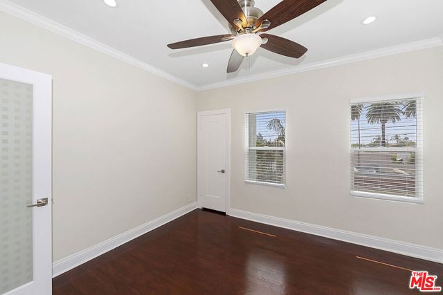 1150 S Tremaine Avenue, Los Angeles, CA 90019