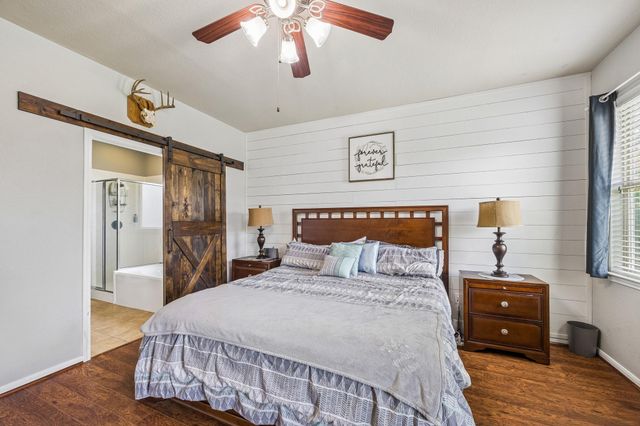 8715 Sunrise Canter Drive, Tomball, TX 77375