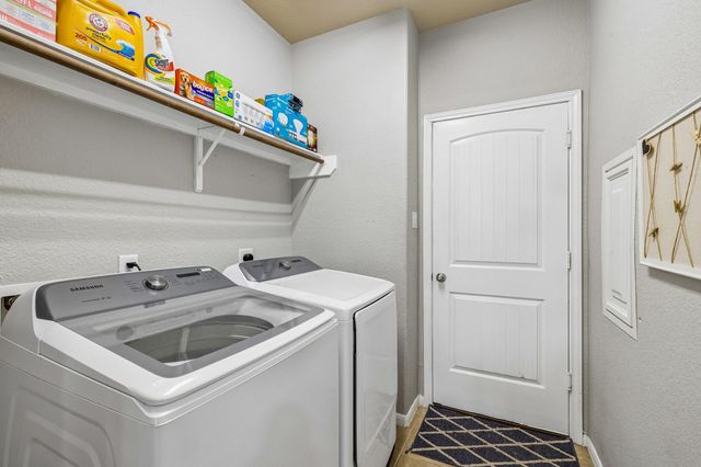 8715 Sunrise Canter Drive, Tomball, TX 77375