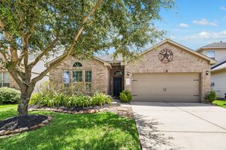 8715 Sunrise Canter Drive, Tomball, TX 77375