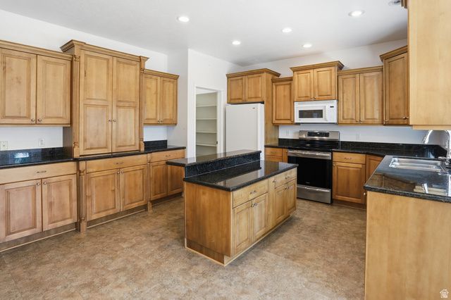 2190 S 750 W, Perry, UT 84302