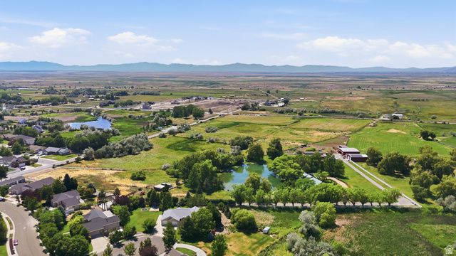2190 S 750 W, Perry, UT 84302
