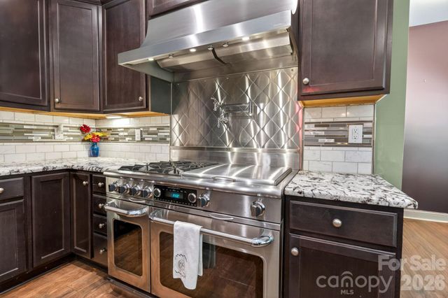 10200 Kerns Road, Huntersville, NC 28078