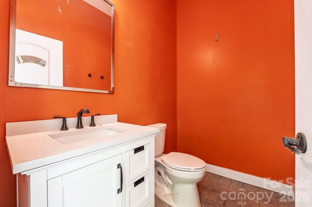 10200 Kerns Road, Huntersville, NC 28078