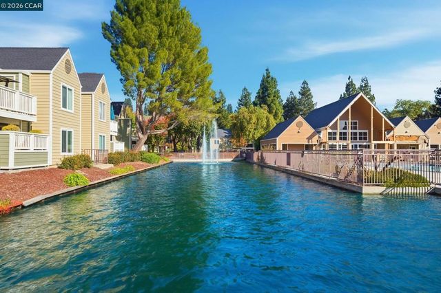 210 210 Reflections Dr 14, San Ramon, CA 94583