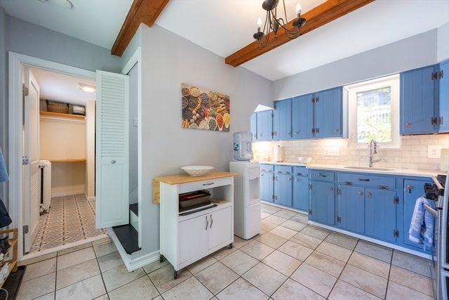 8 Concord Street, Natick, MA 01760