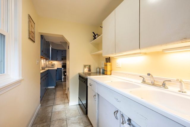 8 Concord Street, Natick, MA 01760