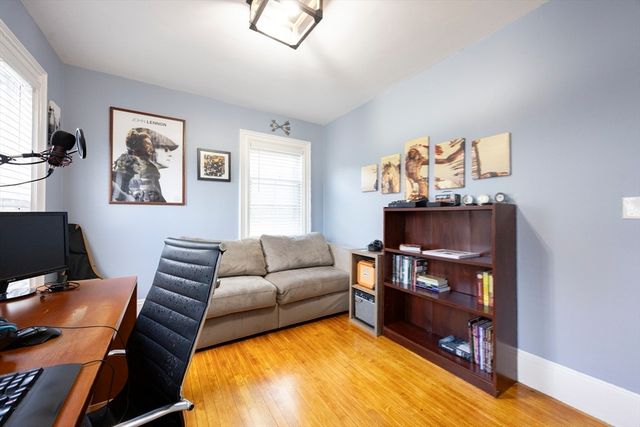 8 Concord Street, Natick, MA 01760