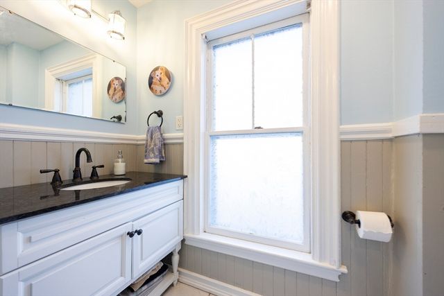 8 Concord Street, Natick, MA 01760