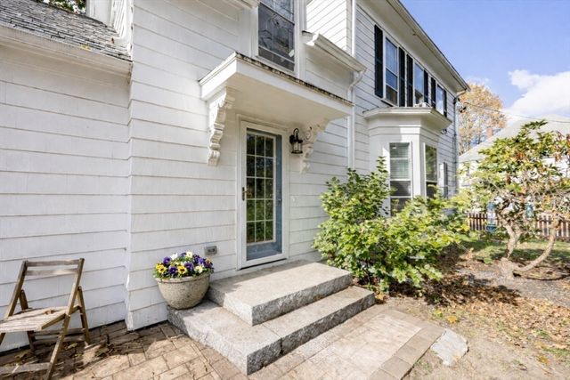 8 Concord Street, Natick, MA 01760