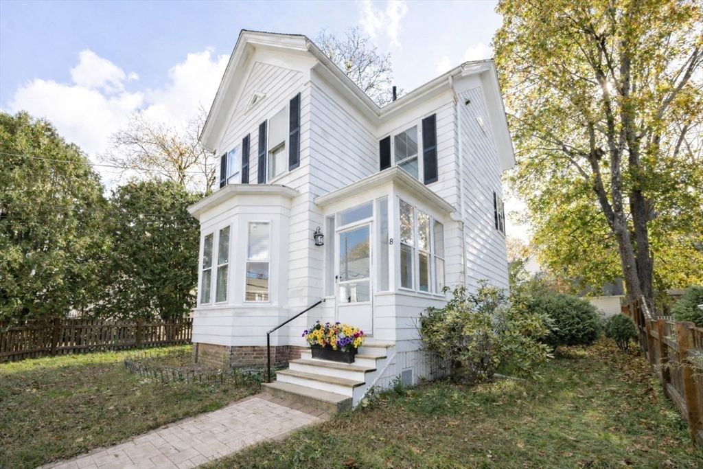 8 Concord Street, Natick, MA 01760