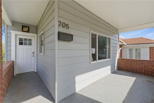 705 Burbridge St, Port Vue, PA 15133