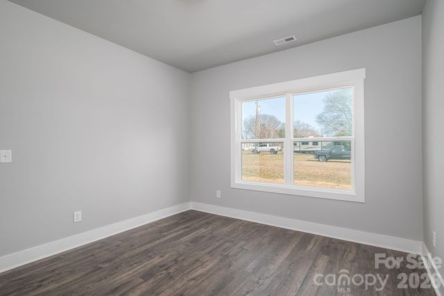 318 Sunrise Circle, Shelby, NC 28150