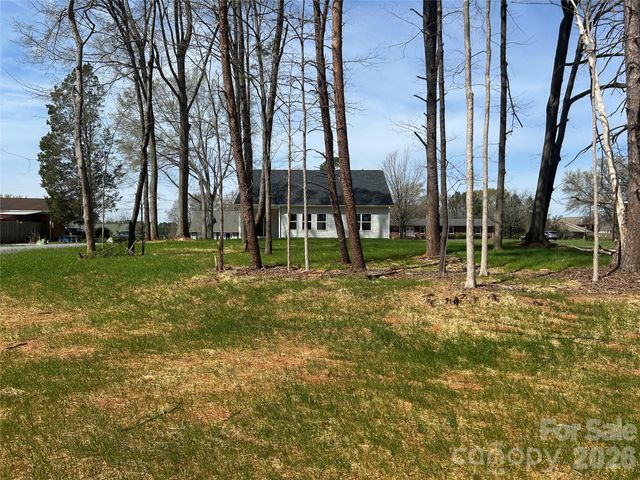 318 Sunrise Circle, Shelby, NC 28150