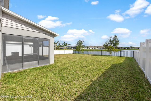 875 Corbin Circle SW, Palm Bay, FL 32908