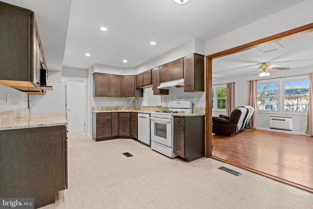 2802 FARRIS LN, Bowie, MD 20715