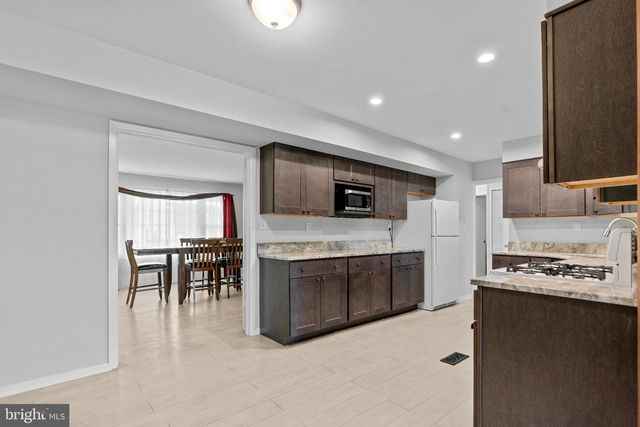 2802 FARRIS LN, Bowie, MD 20715