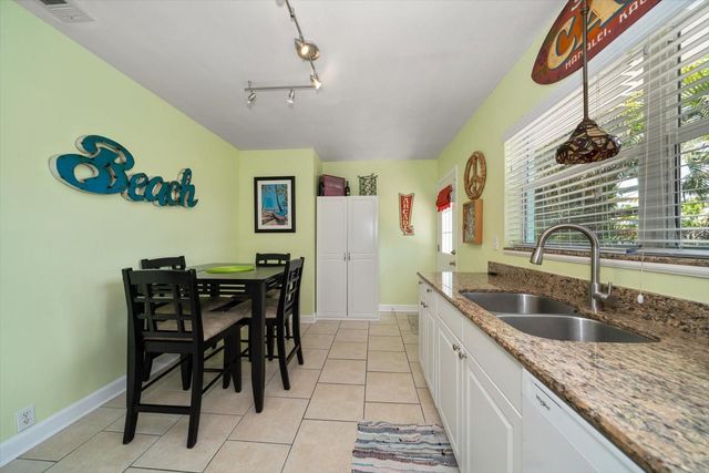 301 CEVERA DRIVE, Dunedin, FL 34698