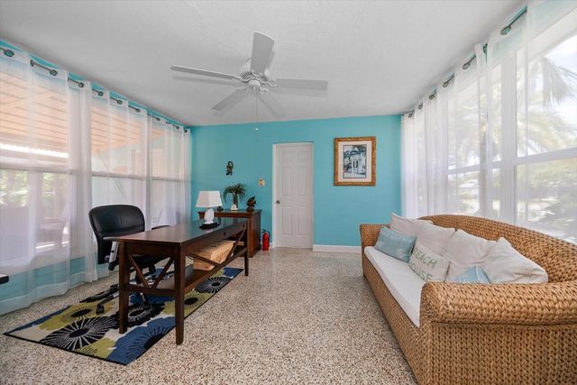 301 CEVERA DRIVE, Dunedin, FL 34698