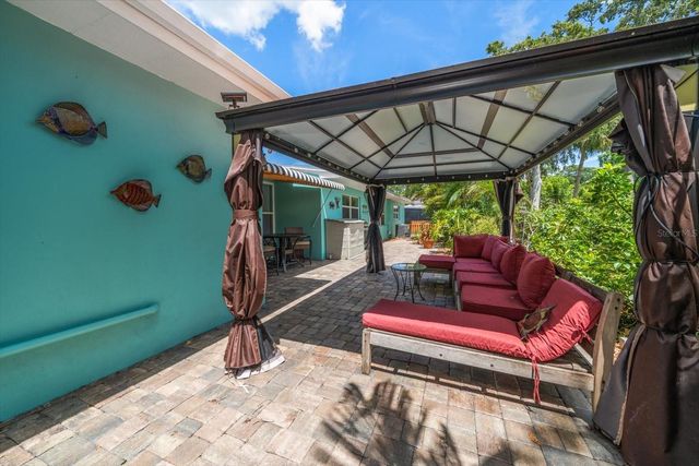 301 CEVERA DRIVE, Dunedin, FL 34698