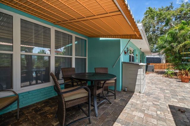 301 CEVERA DRIVE, Dunedin, FL 34698