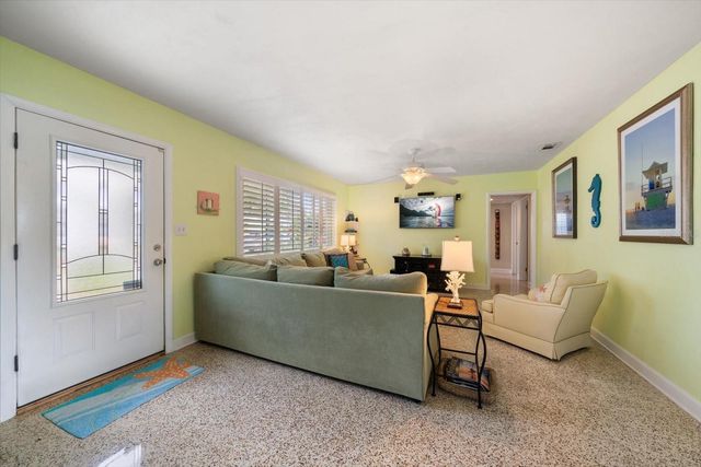 301 CEVERA DRIVE, Dunedin, FL 34698