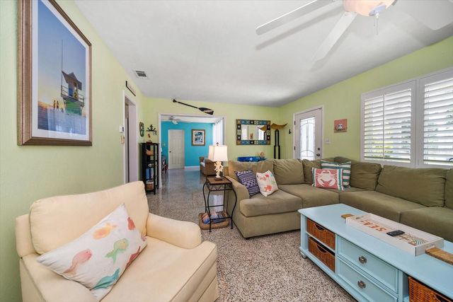 301 CEVERA DRIVE, Dunedin, FL 34698