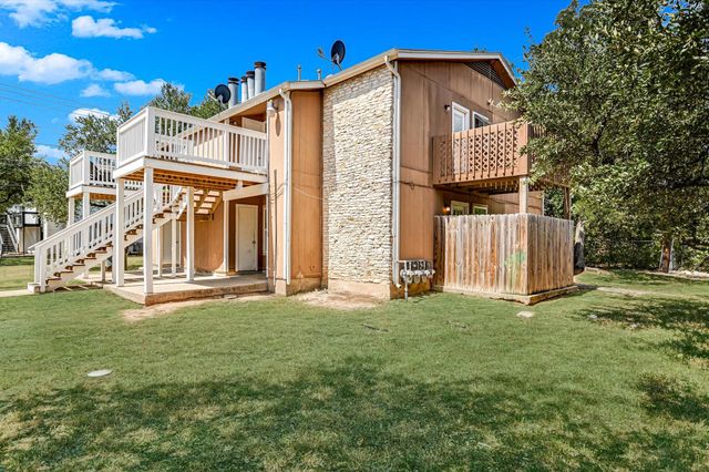 301 Algerita DR B, Georgetown, TX 78628