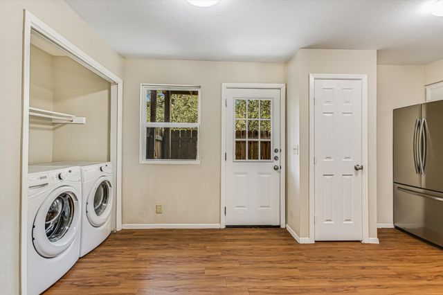 301 Algerita DR B, Georgetown, TX 78628