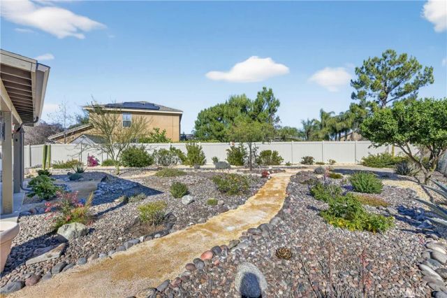 33886 Begonia, Murrieta, CA 92563