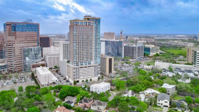 1955 Sheridan Street, Houston, TX 77030