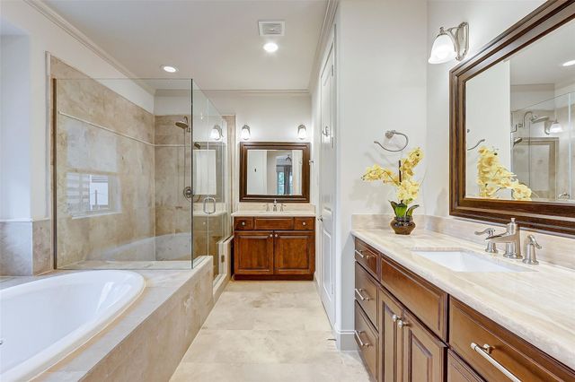 1955 Sheridan Street, Houston, TX 77030