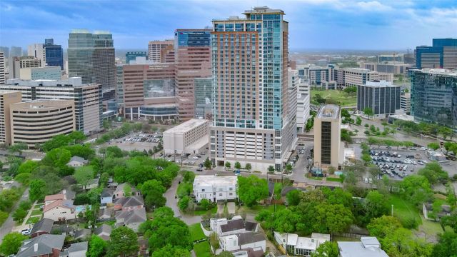 1955 Sheridan Street, Houston, TX 77030