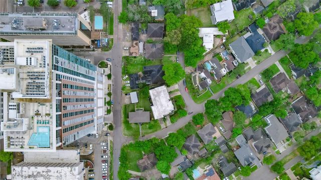 1955 Sheridan Street, Houston, TX 77030
