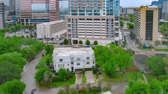 1955 Sheridan Street, Houston, TX 77030