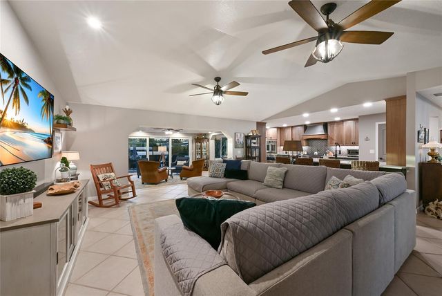 312 64TH STREET COURT NW, Bradenton, FL 34209