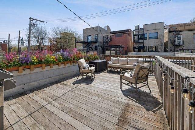 1311 W Fillmore Street 2, Chicago, IL 60607